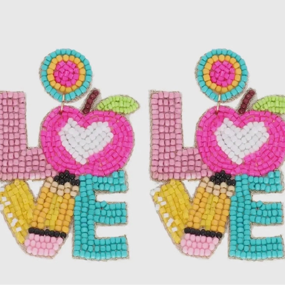 Love to Teach Teacher Appreciation Earrings - Perfect Gift for Educators